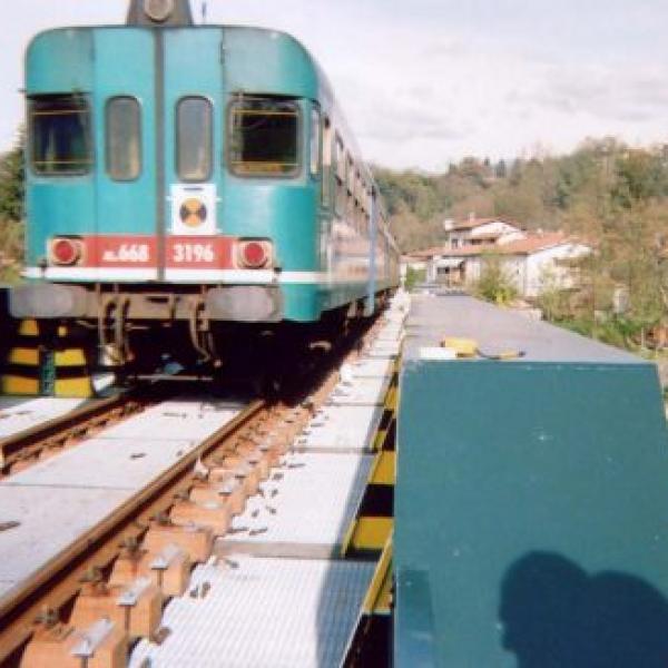 Lavori di realizzazione del ponte ferroviario sul torrente “Ania”