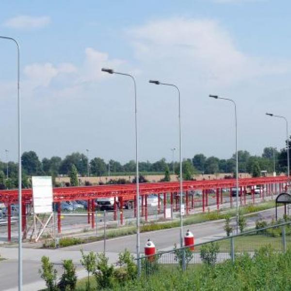 Nuovo ospedale S. Agostino estense di Modena. Lavori per la realizzazione di percorsi coperti nell’area esterna
